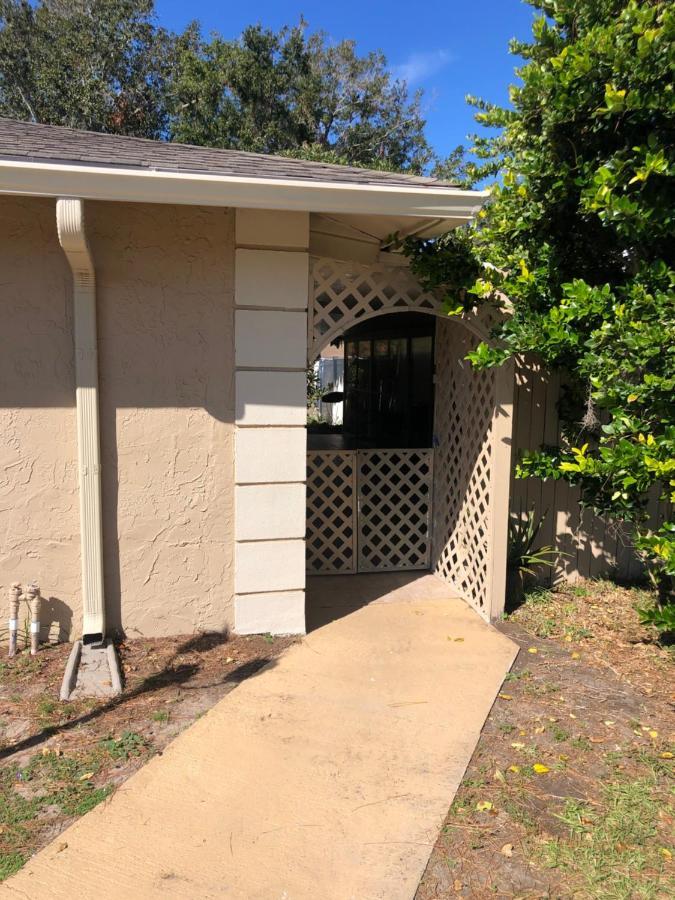 2 Bedrooms Vacation Home Tampa Exterior foto